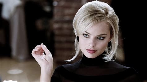 Wolf of Wall Street beauty Margot Robbie BARES ALL: X